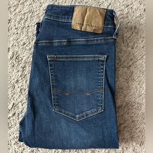American eagle straight jeans